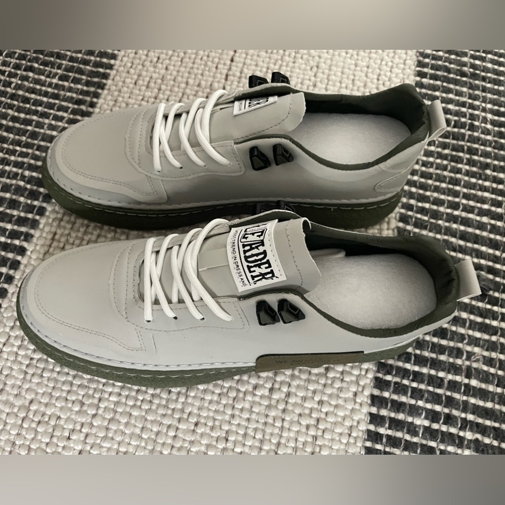 Men's spring and autumn flat leather lace casual comfortable shoes Size 12